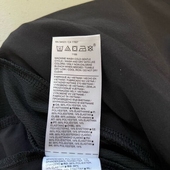 Athleta Brooklyn V Neck Textured Jumpsuit, Black, Sleeveless Stretch Ankle Sz 2 - Picture 7 of 7